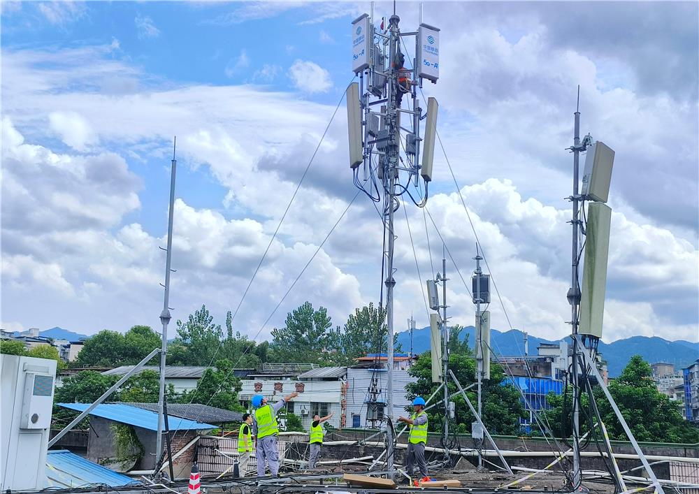 梁平加速推进5G-A通感一体基站建设 赋能低空经济发展